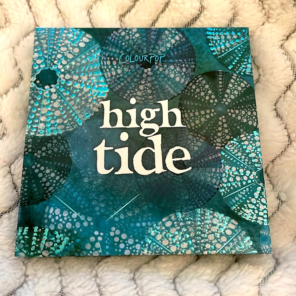 Colourpop - High Tide eyeshadow palette